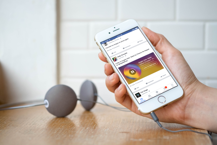 Facebook lanza Music Stories junto a Spotify y Apple Music