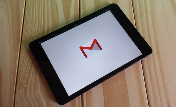 Gmail ya permite deshacer envíos de correos electrónicos